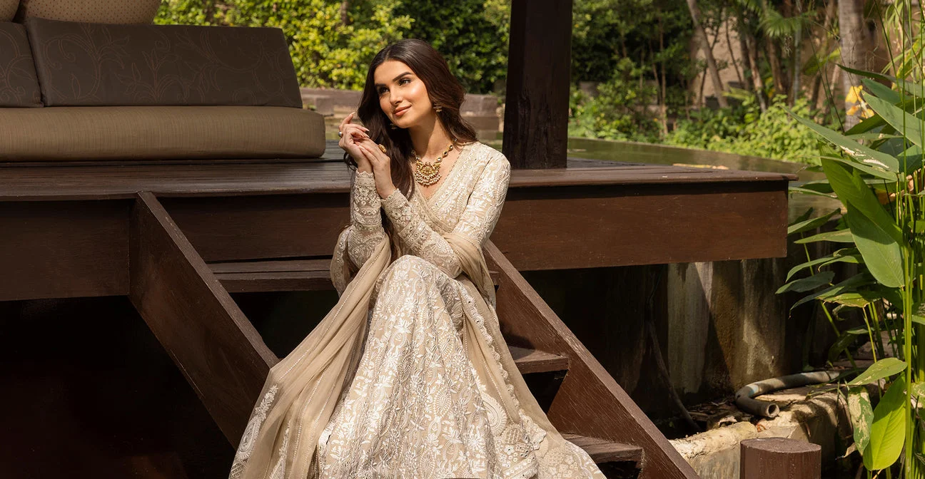 Buy Authentic Pakistani Designer Clothes Online